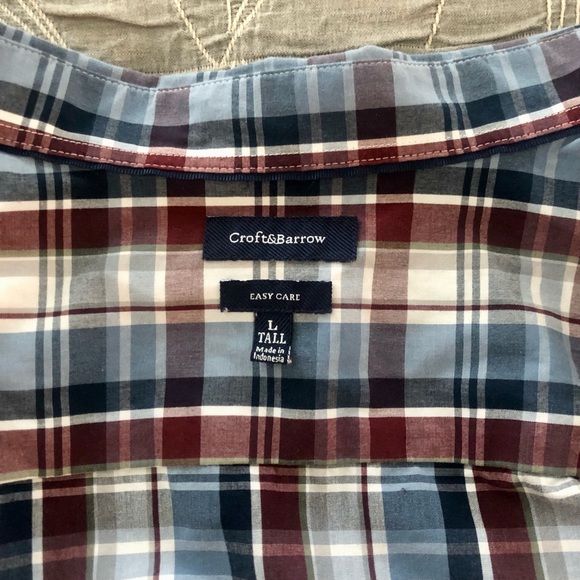 Men’s Croft & Barrow One Pocket Button Down Short Sleeve Shirt - Picture 2 of 7